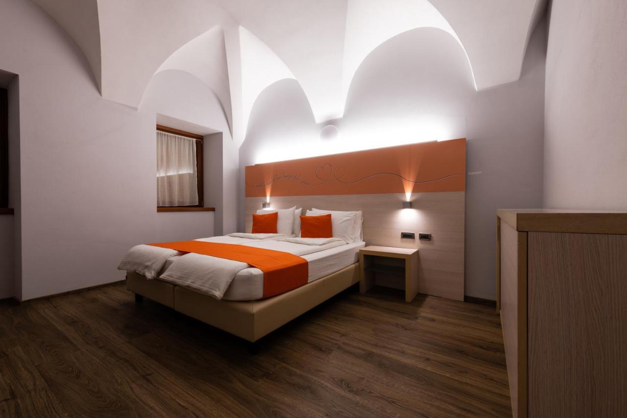 Albergo Casavecchia Tilliarn Exterior foto
